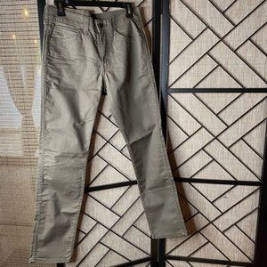 YOUNG MEN LEVIS STRAUSS 511 PANTS